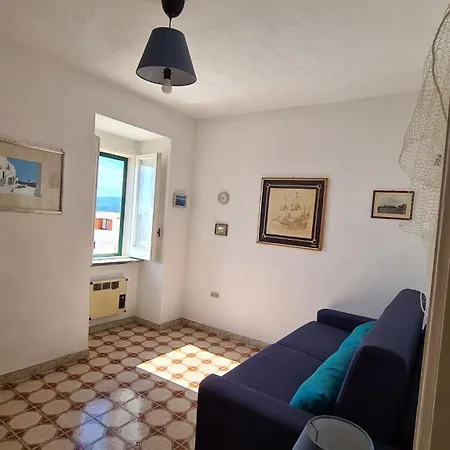 Apartment La Finestra Sul Mare Nel Centro Storico Vieste